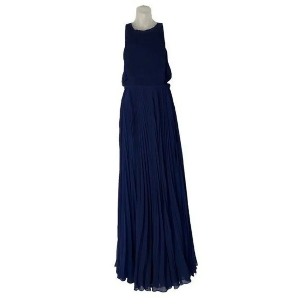 Boutique Bright Navy Halter Pleated Maxi Formal Gown 10